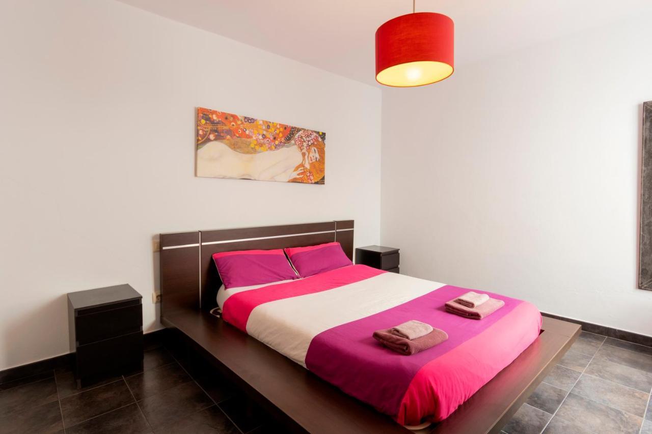 Famara Sunshine Apartment ภายนอก รูปภาพ